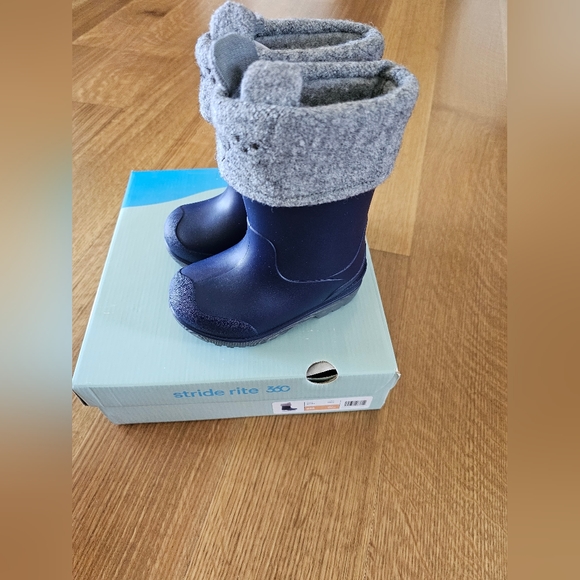 Stride Rite Gecko Snow/Rain Boot Size 6 - Picture 3 of 7